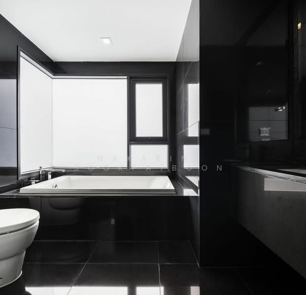 Rhythm Sukhumvit 36-38, Bangkok, 55 Soi Sukhumvit 36, Sukhumvit Road, Phra Kanong, Khlong Toei, Bangkok, 2 Bedrooms, 80 sqm, Condo For Rent, by Nakarin  Sookpaiboon, 500310388 - DDproperty.com