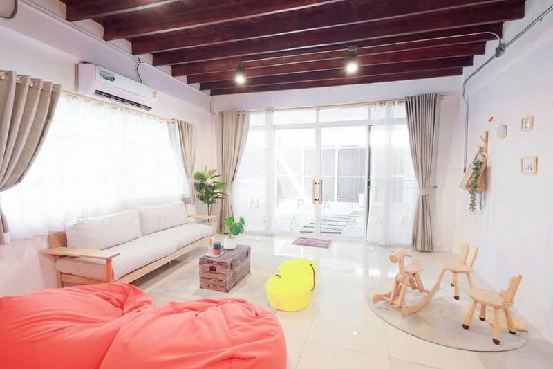 3-BR House, Bangkok, Praborommaharatchawang, Phra Nakhon, Bangkok, 3 Bedrooms, 126 sqm, Single Detached House For Rent, by Kitnipat Boonyadhammakul, 500310393 - DDproperty.com