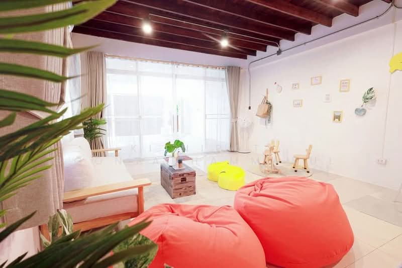 3-BR House, Bangkok, Praborommaharatchawang, Phra Nakhon, Bangkok, 3 Bedrooms, 126 sqm, Single Detached House For Rent, by Kitnipat Boonyadhammakul, 500310393 - DDproperty.com