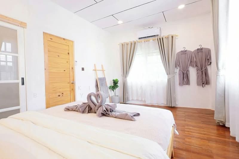 3-BR House, Bangkok, Praborommaharatchawang, Phra Nakhon, Bangkok, 3 Bedrooms, 126 sqm, Single Detached House For Rent, by Kitnipat Boonyadhammakul, 500310393 - DDproperty.com