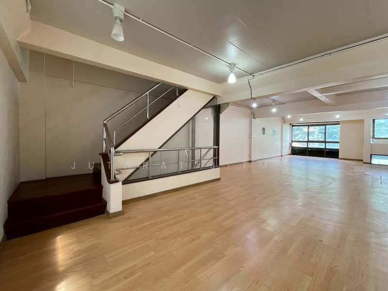 Sriwara Town in Town, Bangkok, Sriwara Road, Phlapphla, Wang Thonglang, Bangkok, 3 Bedrooms, 350 sqm, Townhouse For Rent, by Jutarat Jitmun, 500310401 - DDproperty.com