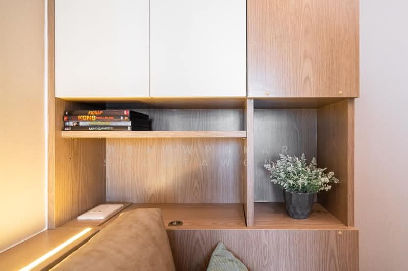 The Saint Residences Ladprao, Bangkok, 588 Vibhavadi-Rangsit Road, Jom Phon, Chatuchak, Bangkok, 1 Bedroom, 30 sqm, Condo For Rent, by Praewpakar Soontawong, 500310413 - DDproperty.com
