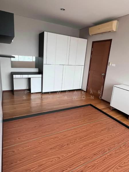 Villa Sathorn, Bangkok, 5 KrungThonBuri Road, Khlong Ton Sai, Khlong San, Bangkok, 1 Bedroom, 50 sqm, Condo For Rent, by Praewpakar Soontawong, 500310420 - DDproperty.com
