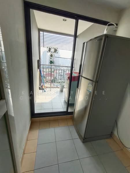 Lumpini Place Narathiwas-Chaopraya, Bangkok, 1298 Rama 3 Road, Chong Nonsi, Yan Nawa, Bangkok, 2 Bedrooms, 68 sqm, Condo For Sale, by Kanthayavee Chaicharoenseree, 500310438 - DDproperty.com