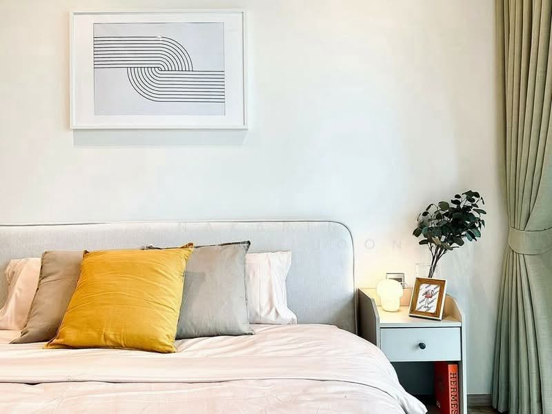 The Strand Thonglor, Bangkok, 36 Soi Sukhumvit 55, Khlong Tan Nua, Watthana, Bangkok, 1 Bedroom, 48 sqm, Condo For Rent, by Nakarin Sookpaiboon, 500310489 - DDproperty.com