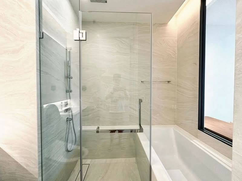 The Strand Thonglor, Bangkok, 36 Soi Sukhumvit 55, Khlong Tan Nua, Watthana, Bangkok, 1 Bedroom, 48 sqm, Condo For Rent, by Nakarin Sookpaiboon, 500310489 - DDproperty.com