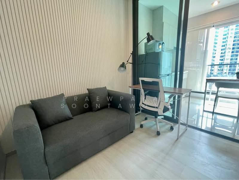 Life Pinklao, Bangkok, Boromarajonani Road, Bang Bamru, Bang Phlat, Bangkok, 1 Bedroom, 30 sqm, Condo For Rent, by Praewpakar Soontawong, 500310503 - DDproperty.com