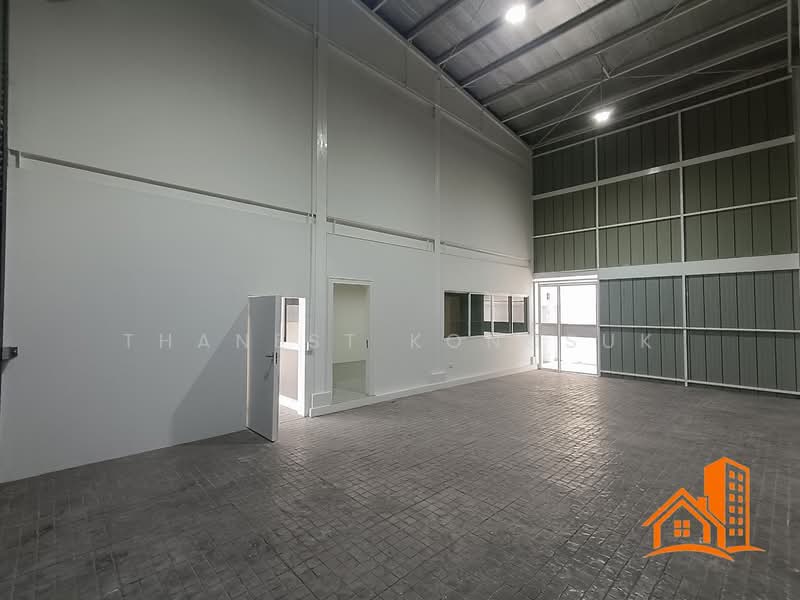 3-Story Home Office with Warehouse, Soi Chaturamitr, Theparak Road, Samut Prakan, Bangphli Yai, Bang Plee, Samut Prakan, , 329 sqm, Office Space For Sale, by Thanest Kongsuk, 500310541 - DDproperty.com