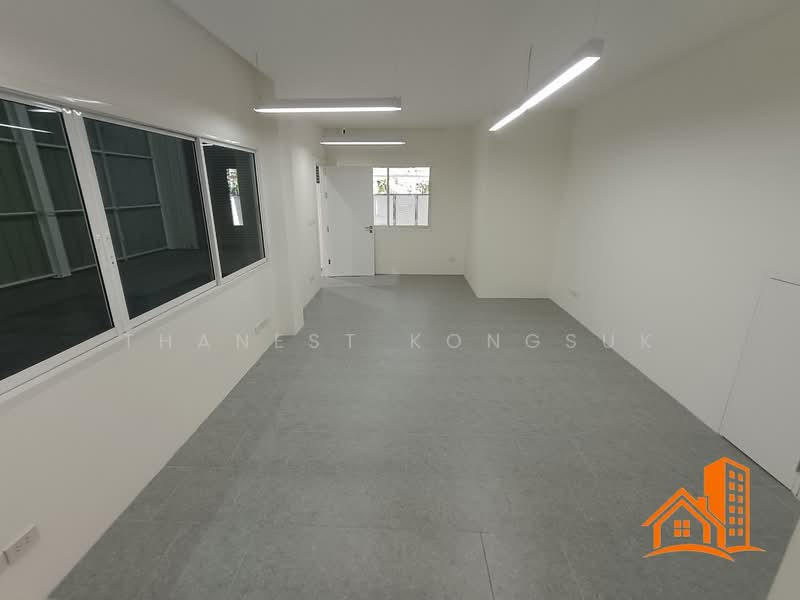 โฮมออฟฟิศ 3 ชั้น พร้อมโกดัง ซ.จตุรมิตร ถ.เทพารักษ์, สมุทรปราการ, บางพลีใหญ่, บางพลี, สมุทรปราการ, 329 ตร.ม., สำนักงาน ขาย, โดย Thanest Kongsuk, 500310541 - DDproperty.com