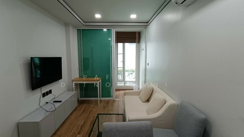 Maestro 01 Sathorn-Yenakat, Bangkok, 14 Yen Akat Road, Thung Maha Mek, Sathon, Bangkok, 1 Bedroom, 34 sqm, Condo For Rent, by Thanakit Pongpit, 500310573 - DDproperty.com