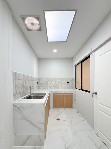 Baan Pruksa 61 Phetkasem 63, Bangkok, Petchkasem Road, Bang Kae Nua, Bang Khae, Bangkok, 3 Bedrooms, 100 sqm, Townhouse For Sale, by ทศพล โสภณสิริทรัพย์, 500310578 - DDproperty.com