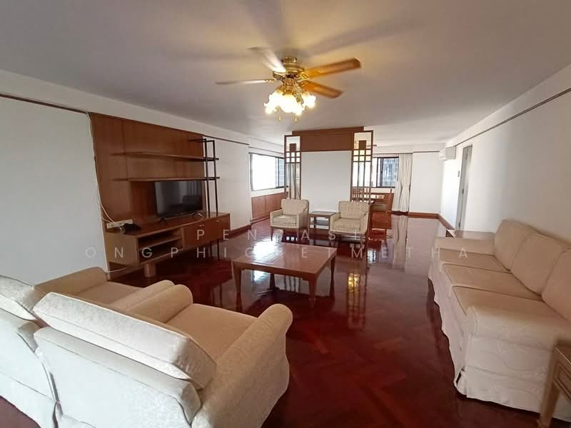Four Wings Mansion, Bangkok, 32 Soi Sukhumvit 11, Khlongtoei Nua, Watthana, Bangkok, 3 Bedrooms, 220 sqm, Apartment For Rent, by Pensasi Ongphichetmetha, 500310581 - DDproperty.com