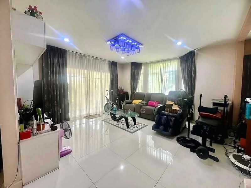 Passorn Prestige Onnut : ภัสสร เพรสทีจ อ่อนนุช, กรุงเทพ, ถนน เฉลิมพระเกียรติ ร. 9, ประเวศ, ประเวศ, กรุงเทพ, 220 ตร.ม., บ้านเดี่ยว ขาย, โดย Pranisa Jirathongpoon, 500310589 - DDproperty.com