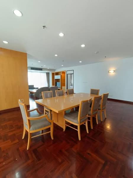 The Grand Sethiwan, Bangkok, 82 Soi Sukhumvit 24, Khong Tan, Khlong Toei, Bangkok, 3 Bedrooms, 250 sqm, Apartment For Rent, by Pensasi Ongphichetmetha, 500310595 - DDproperty.com