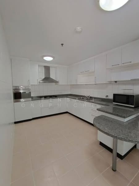 The Grand Sethiwan, Bangkok, 82 Soi Sukhumvit 24, Khong Tan, Khlong Toei, Bangkok, 3 Bedrooms, 250 sqm, Apartment For Rent, by Pensasi Ongphichetmetha, 500310595 - DDproperty.com