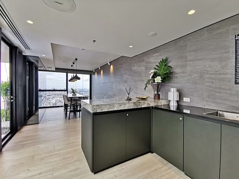 The Lofts Silom, Bangkok, Pramuan Road, Silom, Bang Rak, Bangkok, 1 Bedroom, 50 sqm, Condo For Rent, by Pafhun  Detnopmani , 500310613 - DDproperty.com