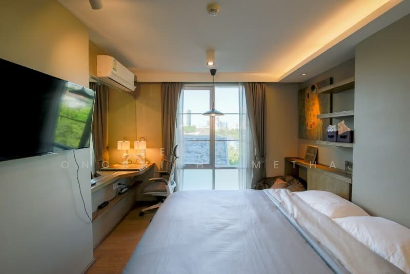Maestro 39, Bangkok, Sukhumvit Road, Khlong Tan Nua, Watthana, Bangkok, 2 Bedrooms, 55 sqm, Condo For Rent, by Pensasi Ongphichetmetha, 500310618 - DDproperty.com