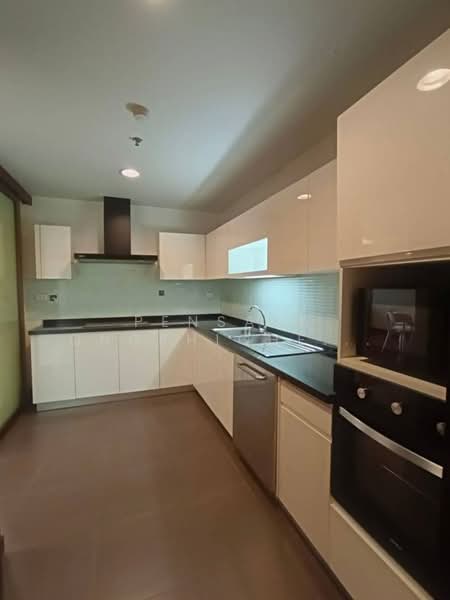 Richmond Hills Residence : ริชมอนด์ ฮิลส์ เรสซิเด้นซ์, กรุงเทพ, ซ.ทองหล่อ25, คลองตันเหนือ, วัฒนา, กรุงเทพ, 150 ตร.ม., อพาร์ทเมนท์ ให้เช่า, โดย Pensasi Ongphichetmetha, 500310658 - DDproperty.com