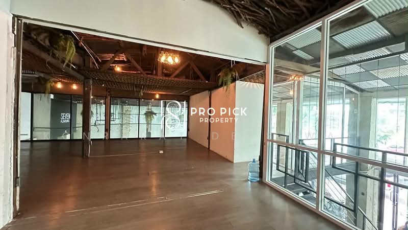 For Rent Building 280 sqm in Silom Surawong BTS Chongnonsi, Bangkok, Silom, Bang Rak, Bangkok, , 280 sqm, Shophouse For Rent, by Konrarat Deesawat, 500310660 - DDproperty.com