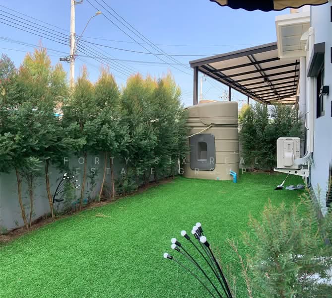 Anasiri Ramkhamhaeng, Bangkok, Ramkhamhaeng 122, Khlong Song Ton Nun, Lat Krabang, Bangkok, 2 Bedrooms, 99 sqm, Townhouse For Rent, by Forty-Six Real Estate Group, 500310663 - DDproperty.com