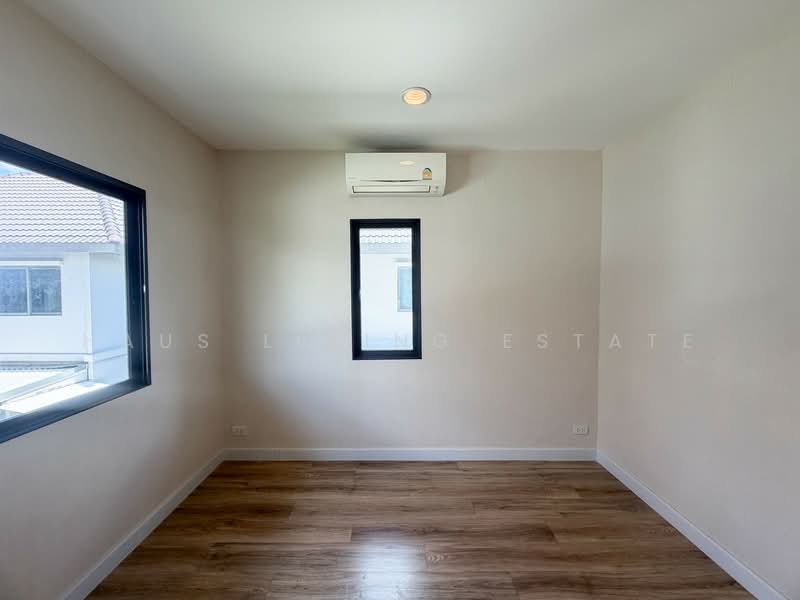 Pave Pinklao - Salaya, Nonthaburi, Achariya Pattana Road, Sala Klang, Bang Kruai, Nonthaburi, 5 Bedrooms, 214 sqm, Single Detached House For Sale, by Haus Living Estate, 500310708 - DDproperty.com