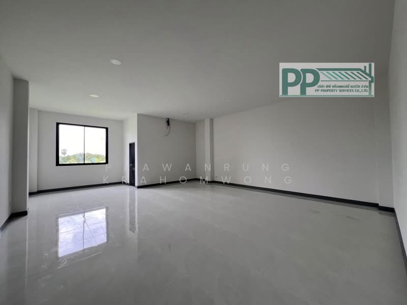 CODE:PP1-W1173-0526 ให้เช่าโกดังคลังสินค้า พร้อมออฟฟิศ Home office ที่ดินขนาด 2-1-28 ไร่ (ยังไม่, นครปฐม, งิ้วราย, นครชัยศรี, นครปฐม, 2,000 ตร.ม., โกดัง-โรงงาน ให้เช่า, โดย PRAWANRUNG KRAHOMWONG, 500310715 - DDproperty.com