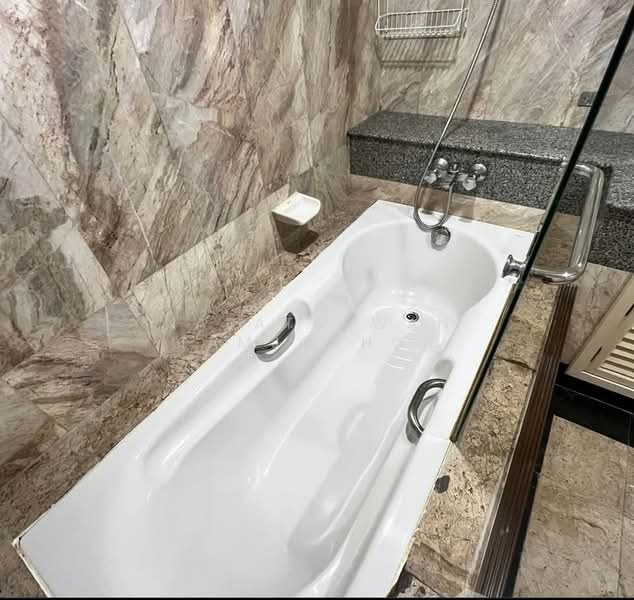 Prime Mansion Promsri, Bangkok, 2 Soi Ari, Khlong Tan Nua, Watthana, Bangkok, 2 Bedrooms, 151 sqm, Condo For Rent, by Napatsawan Tamjorhor, 500310787 - DDproperty.com