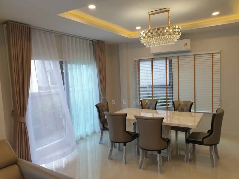 undefined, Bangkok, Bang Khae, Bangkok, 4 Bedrooms, 220 sqm, Single Detached House For Sale, by Vipada Supaporn, 500310805 - DDproperty.com