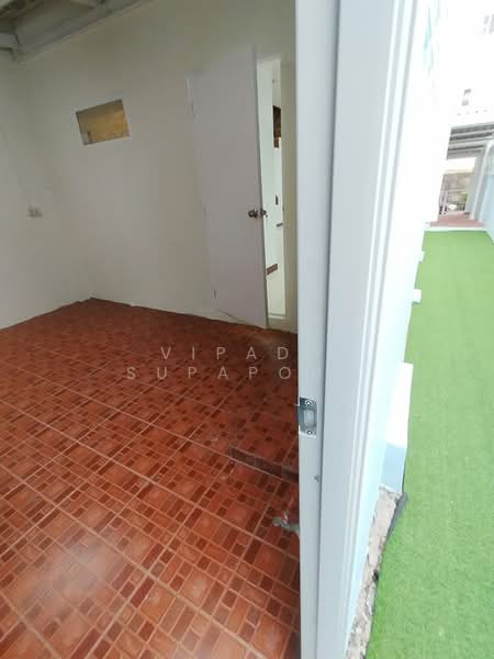 2-BR House, Bangkok, Dok Mai, Prawet, Bangkok, 2 Bedrooms, 140 sqm, Single Detached House For Sale, by Vipada Supaporn, 500310807 - DDproperty.com