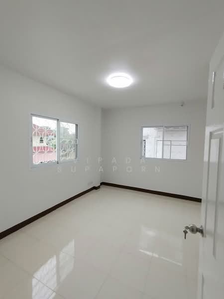 2-BR House, Bangkok, Dok Mai, Prawet, Bangkok, 2 Bedrooms, 140 sqm, Single Detached House For Sale, by Vipada Supaporn, 500310807 - DDproperty.com