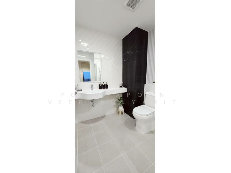 J Condo Sathorn-Kallaprapruk, Bangkok, Kallapaphruek Road, Bang Khae, Bangkok, 1 Bedroom, 31 sqm, Condo For Sale, by Poonyaporn Veerabulyarit, 500310817 - DDproperty.com