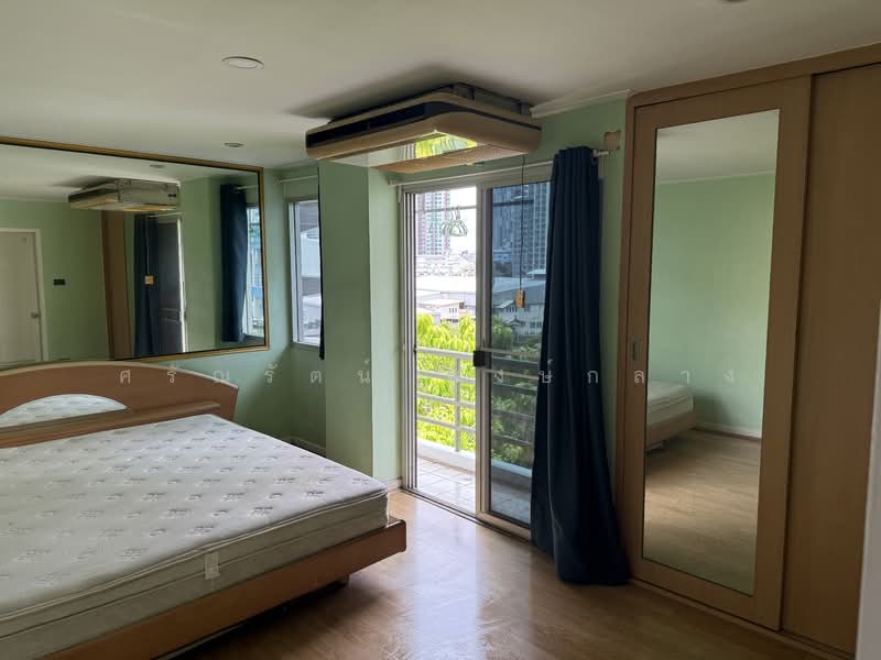 Waterford Park Rama 4, Bangkok, 77 Phum Chit Alley, Phra Kanong, Khlong Toei, Bangkok, 2 Bedrooms, 68 sqm, Condo For Sale, by Saranrat Pongklang, 500310819 - DDproperty.com