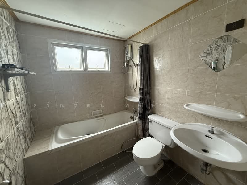 Waterford Park Rama 4, Bangkok, 77 Phum Chit Alley, Phra Kanong, Khlong Toei, Bangkok, 2 Bedrooms, 68 sqm, Condo For Sale, by Saranrat Pongklang, 500310819 - DDproperty.com