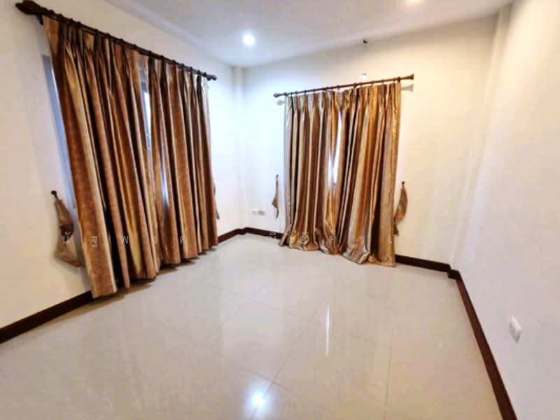Sinthavee Greenville, Samut Prakan, Pracha Uthit 90-Khlong Suan Road, Ban Khlong Suan, Phra Samut Jadee, Samut Prakan, 3 Bedrooms, 140 sqm, Single Detached House For Rent, by นัฐพงค์ มณีอัครเนตร, 500310821 - DDproperty.com