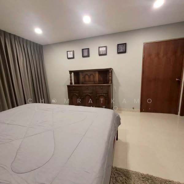 เซ็นเตอร์พ้อยท์ เรสซิเด้นซ์ พร้อมพงษ์, กรุงเทพ, ซ.สุขุมวิท39, คลองตันเหนือ, วัฒนา, กรุงเทพ, 108 ตร.ม., คอนโด ขาย, โดย Chomratkamol Soontorntarawong (Gor), 500310873 - DDproperty.com