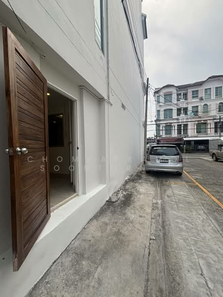 Baan Klang Muang Urbanion Rama 9-Ladprao : บ้านกลางเมือง เออร์บาเนี่ยน พระราม 9-ลาดพร้าว, กรุงเทพ, ซอยลาดพร้าว 84 ถนนลาดพร้าว, วังทองหลาง, กรุงเทพ, 260 ตร.ม., ทาวน์เฮ้าส์ ขาย, โดย Chomratkamol Soontorntarawong (Gor), 500310874 - DDproperty.com