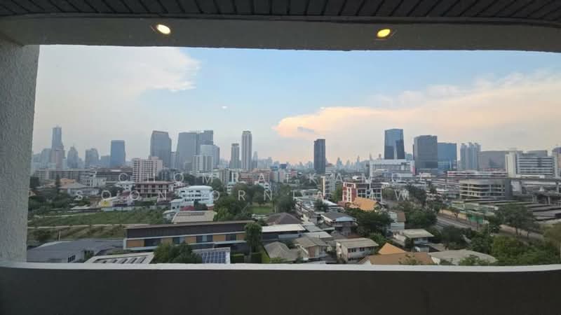 The Royal Navin Tower, Bangkok, Chuea Phloeng Road, Chong Nonsi, Yan Nawa, Bangkok, 1 Bedroom, 90 sqm, Condo For Rent, by Chomratkamol Soontorntarawong (Gor), 500310877 - DDproperty.com