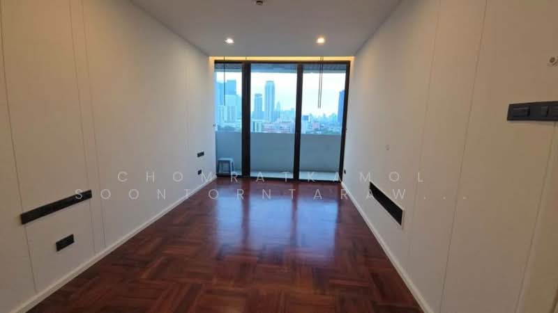 The Royal Navin Tower, Bangkok, Chuea Phloeng Road, Chong Nonsi, Yan Nawa, Bangkok, 1 Bedroom, 90 sqm, Condo For Rent, by Chomratkamol Soontorntarawong (Gor), 500310877 - DDproperty.com