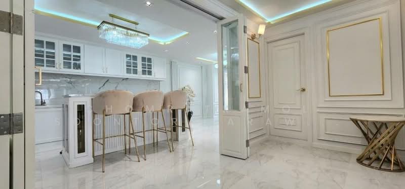 Petch 9 Tower, Bangkok, Phetchaburi 9 Alley, Thanon Phaya Thai, Ratchathewi, Bangkok, 2 Bedrooms, 142 sqm, Condo For Rent, by Chomratkamol Soontorntarawong (Gor), 500310880 - DDproperty.com