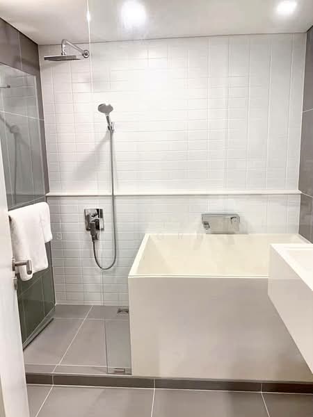 Ramada Plaza by Wyndham Bangkok Sukhumvit 48 : รามาดา พลาซ่า บาย วินด์แฮม แบงคอก สุขุมวิท 48, กรุงเทพ, 1448 359 ถ.สุขุมวิท, พระโขนง, คลองเตย, กรุงเทพ, 45 ตร.ม., อพาร์ทเมนท์ ให้เช่า, โดย Chomratkamol Soontorntarawong (Gor), 500310910 - DDproperty.com