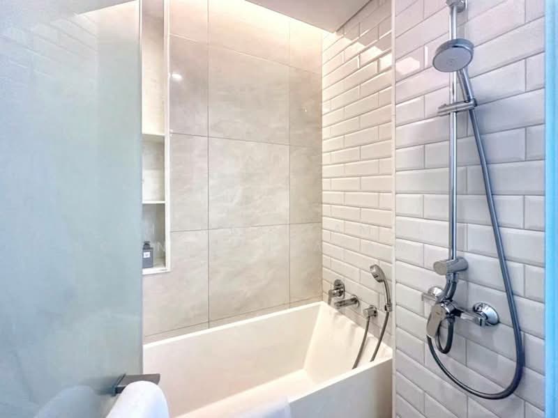 Wyndham Garden Bangkok Sukhumvit 42, Bangkok, 19 Soi Sukhumvit 42, Phra Kanong, Khlong Toei, Bangkok, 2 Bedrooms, 70 sqm, Apartment For Rent, by Chomratkamol Soontorntarawong (Gor), 500310913 - DDproperty.com