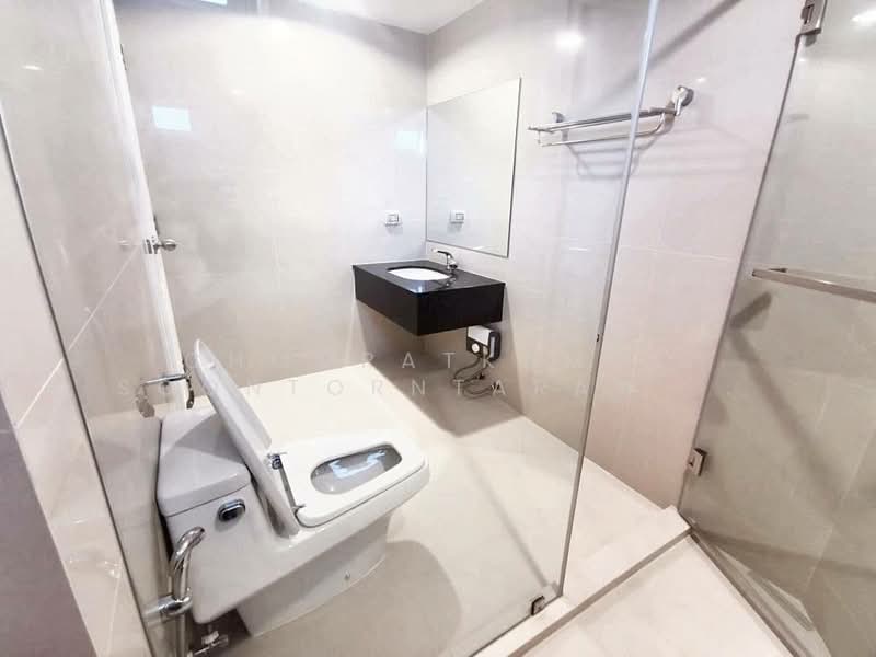 Belle Grand Rama 9, Bangkok, 131 Rama 9 Road, Huai Khwang, Bangkok, 5 Bedrooms, 206 sqm, Condo For Sale, by Chomratkamol Soontorntarawong (Gor), 500310927 - DDproperty.com