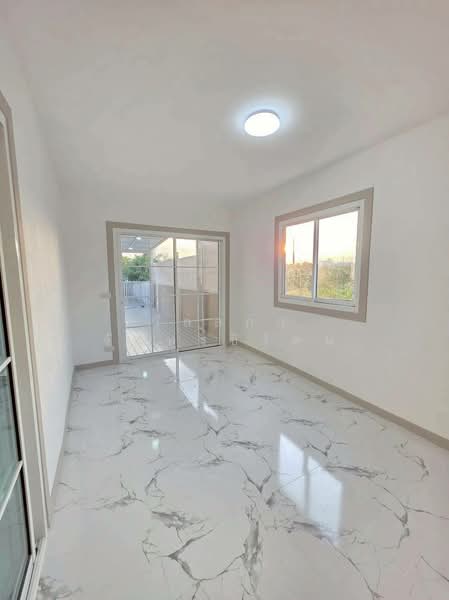 Baan Buathong 4 : บ้านบัวทอง 4, นนทบุรี, ถ.บ้านกล้วย-ไทรน้อย, พิมลราช, บางบัวทอง, นนทบุรี, 130 ตร.ม., ทาวน์เฮ้าส์ ขาย, โดย วัลลภา จันทร์ชิรัตน์, 500310929 - DDproperty.com