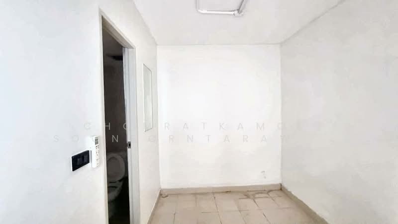 Baan Lux Sathon, Bangkok, Soi Meksawat, Chong Nonsi, Yan Nawa, Bangkok, 3 Bedrooms, 386 sqm, Condo For Rent, by Chomratkamol Soontorntarawong (Gor), 500310952 - DDproperty.com