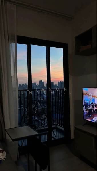 The Base Phetchaburi-Thonglor, Bangkok, Phetchaburi Rd, Bang Kapi, Huai Khwang, Bangkok, 1 Bedroom, 33 sqm, Condo For Rent, by Chanon Phangchienghien, 500310957 - DDproperty.com