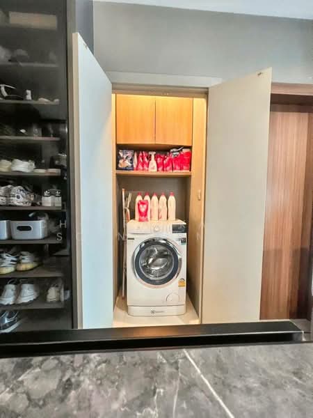 Life Asoke-Rama 9, Bangkok, 626 Asoke-Dindaeng Road, Makkasan, Ratchathewi, Bangkok, 2 Bedrooms, 58 sqm, Condo For Sale, by Chomratkamol Soontorntarawong (Gor), 500310965 - DDproperty.com