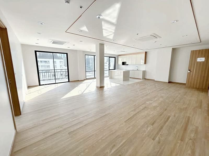 Sathorn 111, Bangkok, Thung Maha Mek, Sathon, Bangkok, 3 Bedrooms, 189 sqm, Apartment For Rent, by Chomratkamol Soontorntarawong (Gor), 500310966 - DDproperty.com