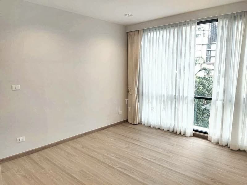 Sathorn 111, Bangkok, Thung Maha Mek, Sathon, Bangkok, 2 Bedrooms, 113 sqm, Apartment For Rent, by Chomratkamol Soontorntarawong (Gor), 500310969 - DDproperty.com