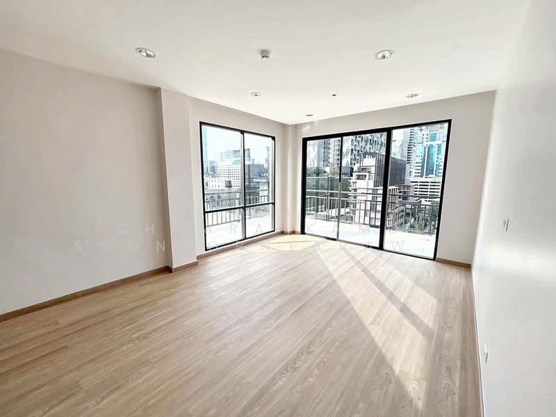 Sathorn 111, Bangkok, Thung Maha Mek, Sathon, Bangkok, 4 Bedrooms, 236 sqm, Apartment For Rent, by Chomratkamol Soontorntarawong (Gor), 500310970 - DDproperty.com