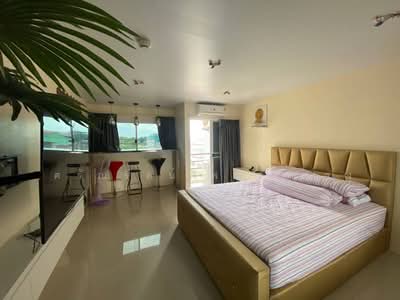 ขาย - @East Condominium Bangsaen : แอทอีสต์ คอนโดมิเนียม บางแสน, ชลบุรี